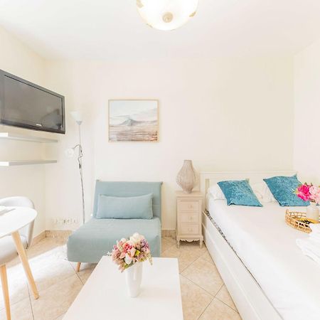 Cosy Studio For Two Tour Eiffel Champs De Mars Paris Exterior photo